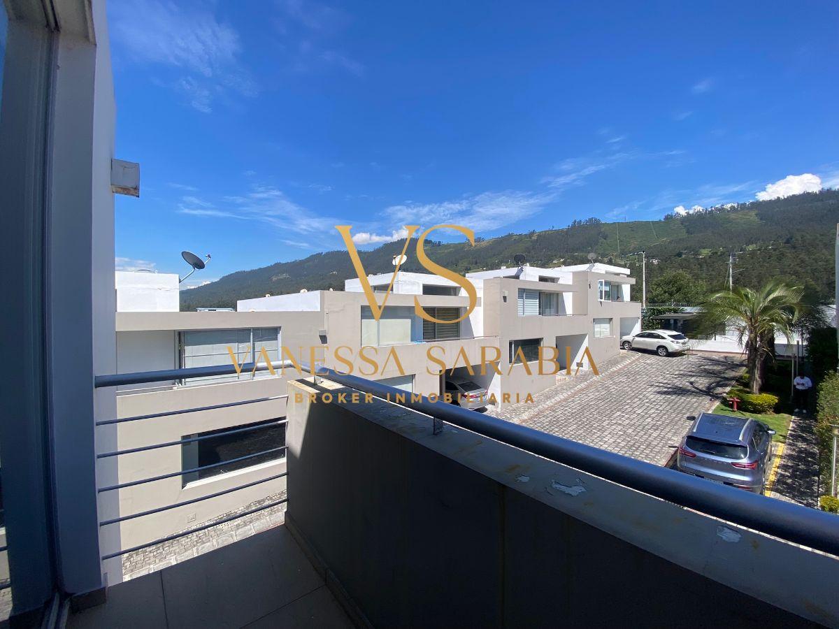 Casa con 3 Dorm. en Venta en Cumbayá — imagen 3