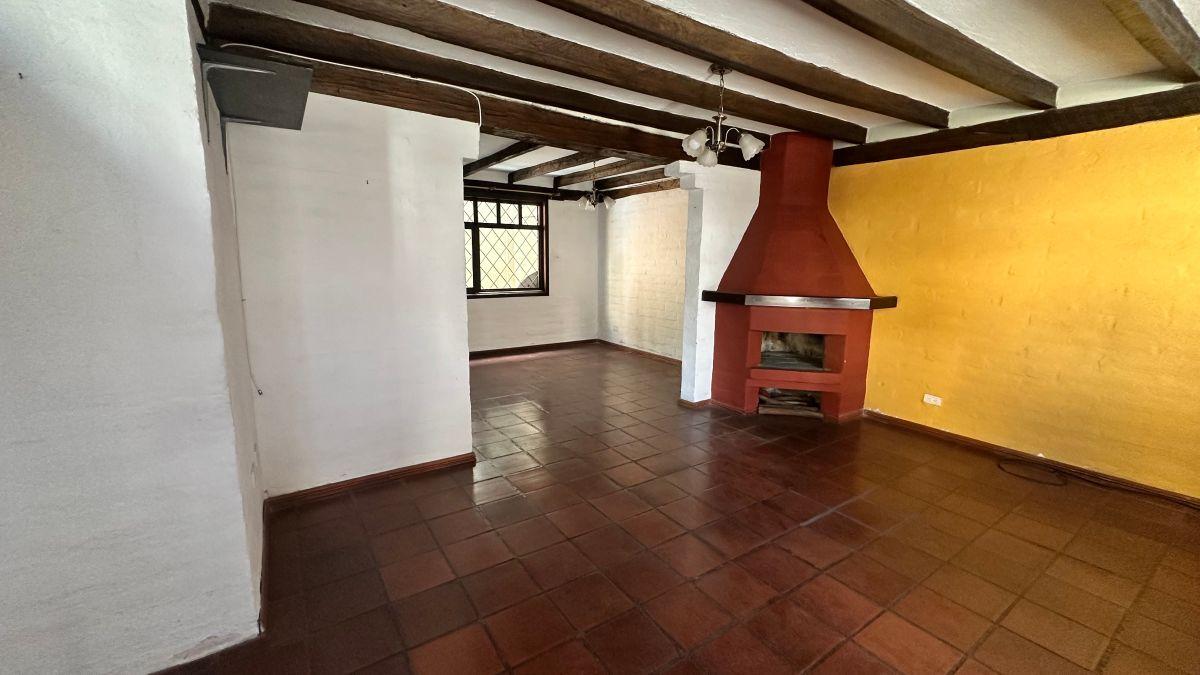 Casa en Venta Av del Retorno Ibarra Más Una Suite, Imbabura — imagen 6