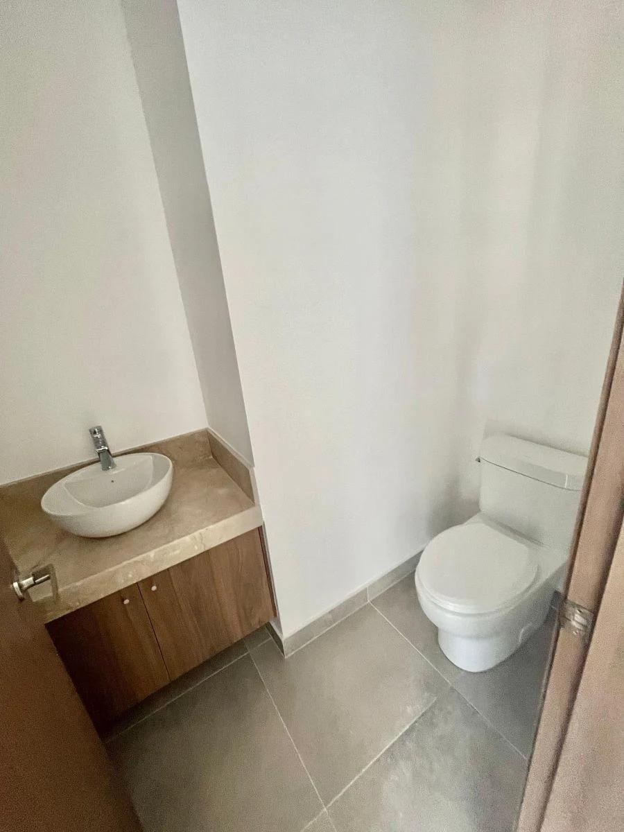 Samborondón Km 2.5 Urbanización Riverside Departamento en Venta, Guayas — imagen 7