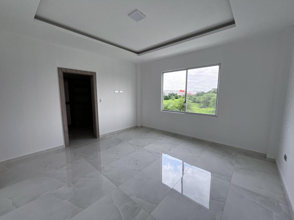Casa en Venta en Urb. San Antonio, Via a Salitre, Guayas — imagen 7