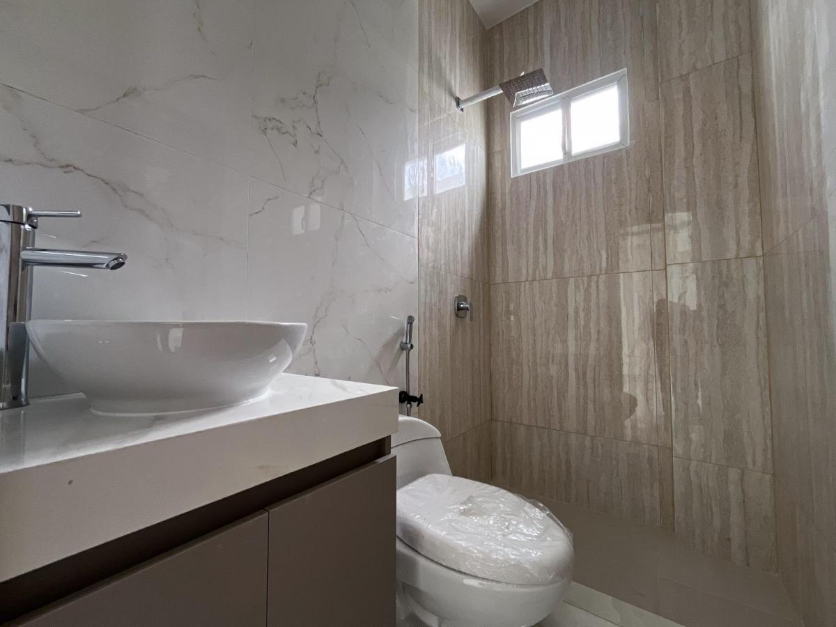 Casa en Venta en Urb. San Antonio, Via a Salitre, Guayas — imagen 3