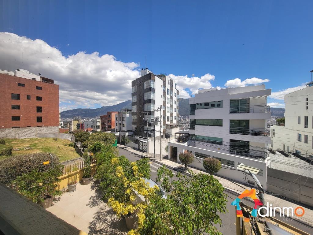 Departamento en Venta Quito Urbanizacion Jardines del Batan — imagen 9