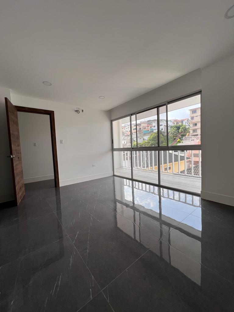 Villa de Estreno en Venta en Ceibos Norte, Guayas — imagen 3