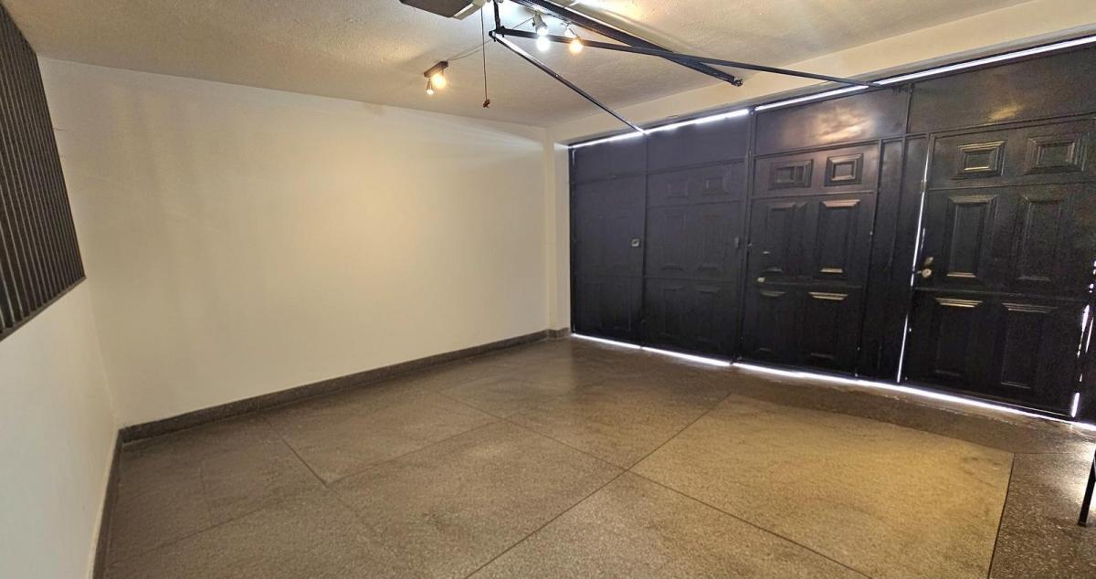Venta Casa Amplia y Luminosa en La Unión Nacional, Cerca del Quito Tenis — imagen 3