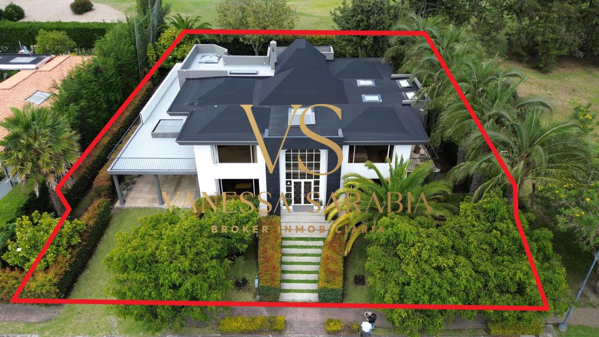 Venta Exclusiva Casa en La Urbanización en Puembo en Quito – Ecuador — imagen 10