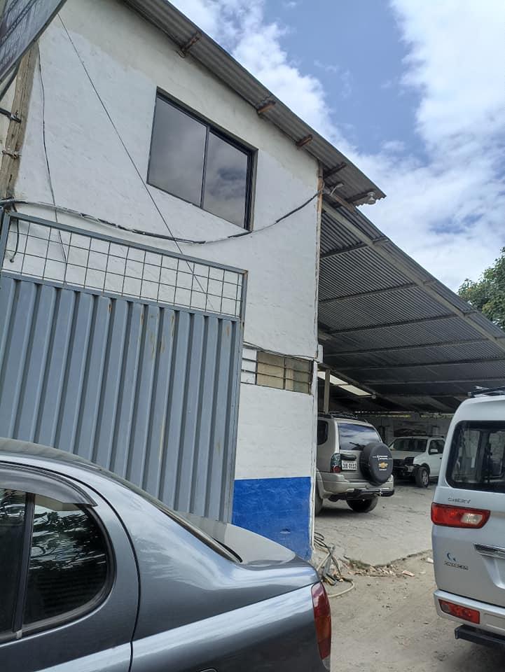Casa con Terreno Para Negocio Automotriz en Venta | Tumbaco — imagen 8