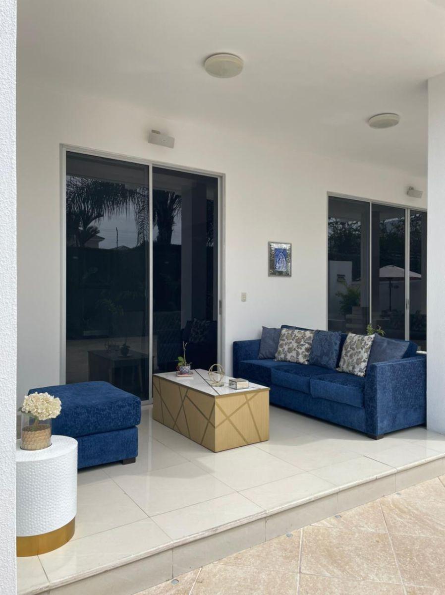 En Venta Urb La Laguna 560 m de Terreno Const 400 Mas Suite 40 m, Guayas — imagen 3