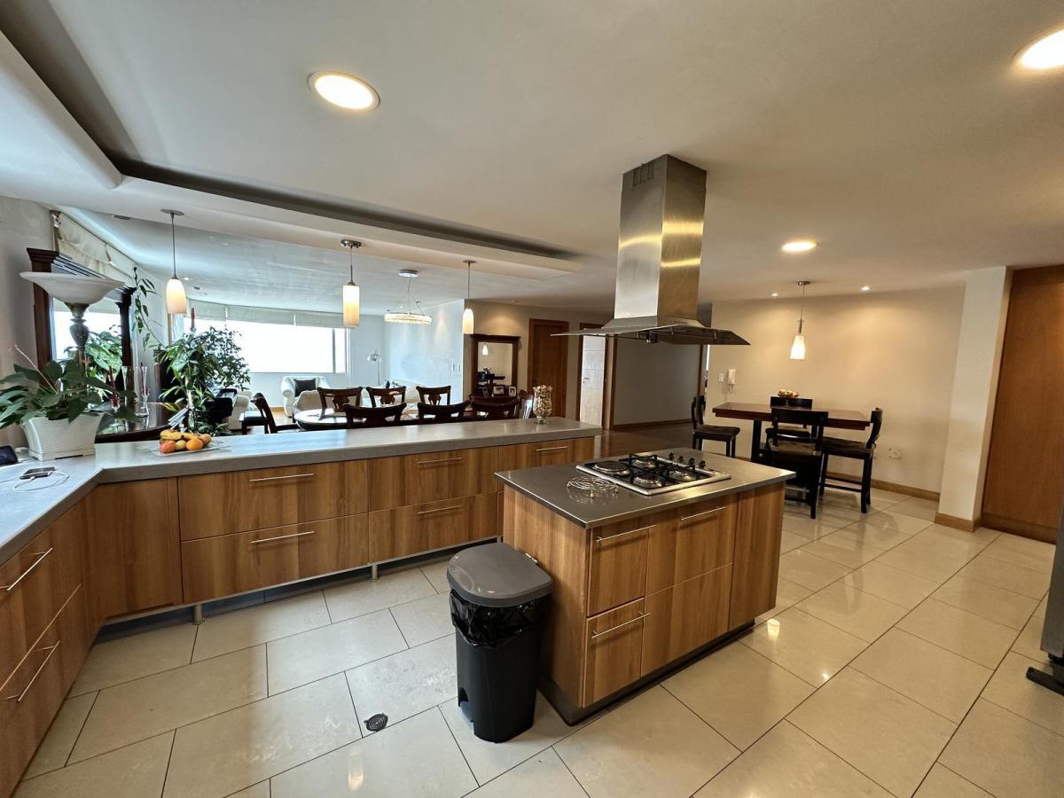 Departamento en Venta 3 Habitaciones Cumbaya Miravalle — imagen 10