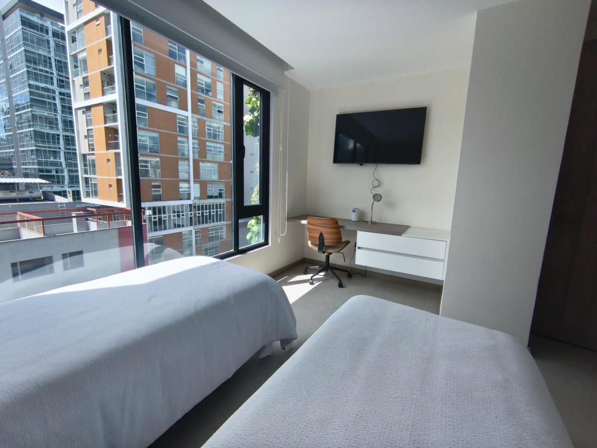 Departamento en Venta de 115 m² con Vista a La Carolina | Amoblado o Sin Amoblar — imagen 9