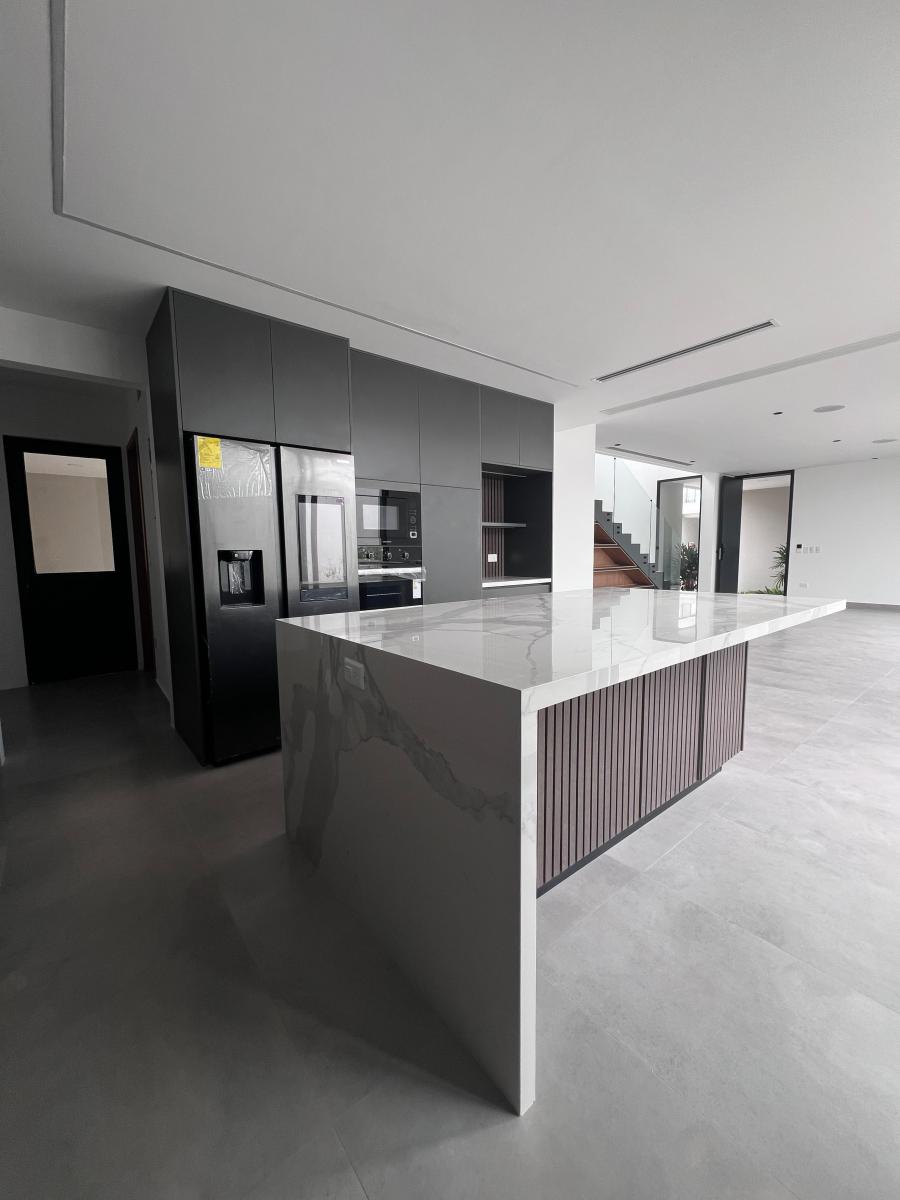 Villa de Estreno en Icon Bay – Lujo, Confort y Estilo Moderno, Guayas — imagen 4