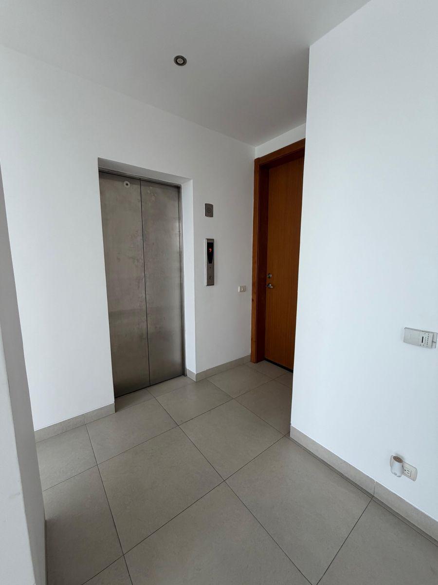 Departamento en Venta con Vista Al Lago penthouse - Isla Mocoli, Guayas — imagen 9