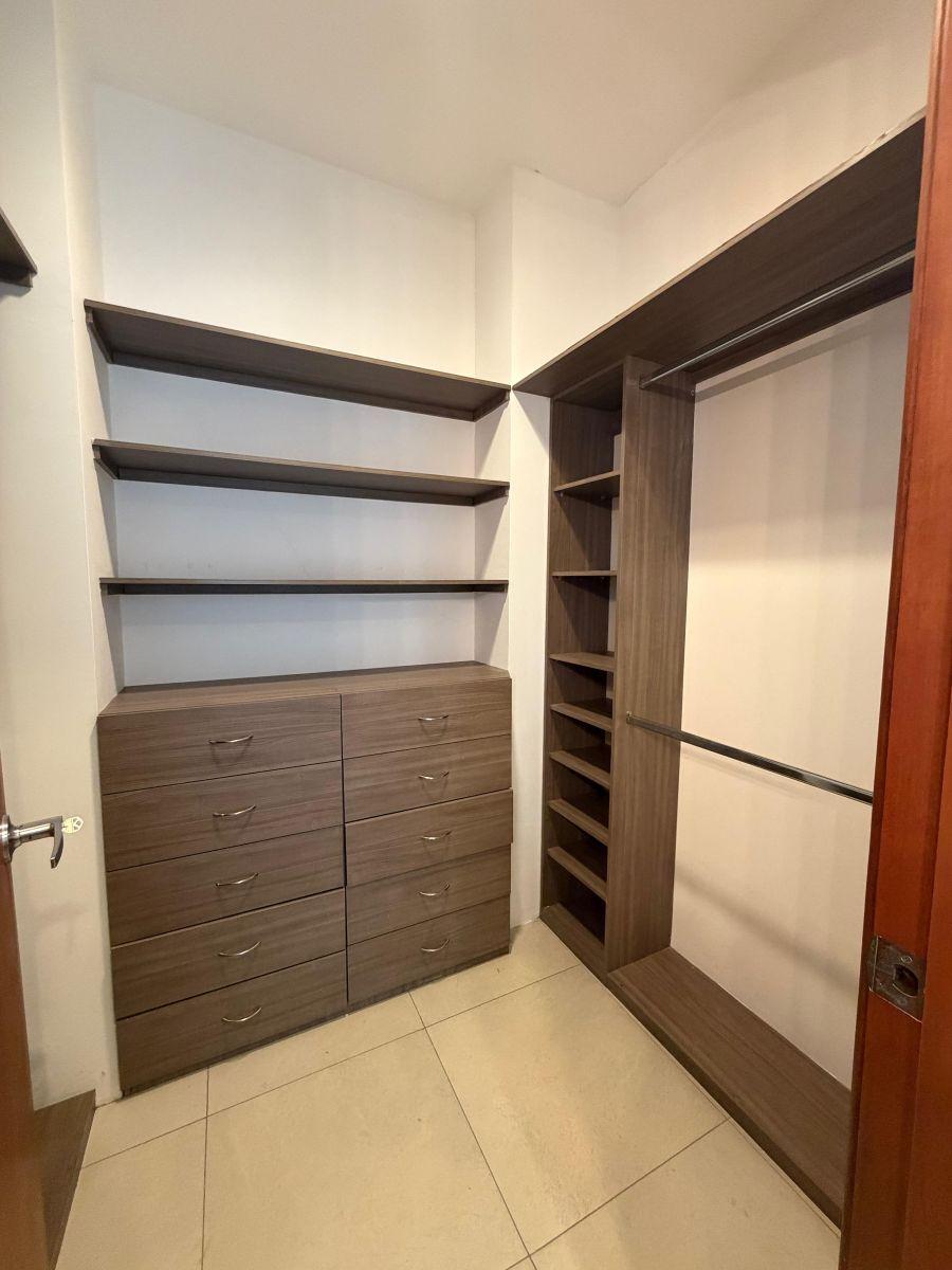 Departamento en Venta con Vista Al Lago penthouse - Isla Mocoli, Guayas — imagen 3