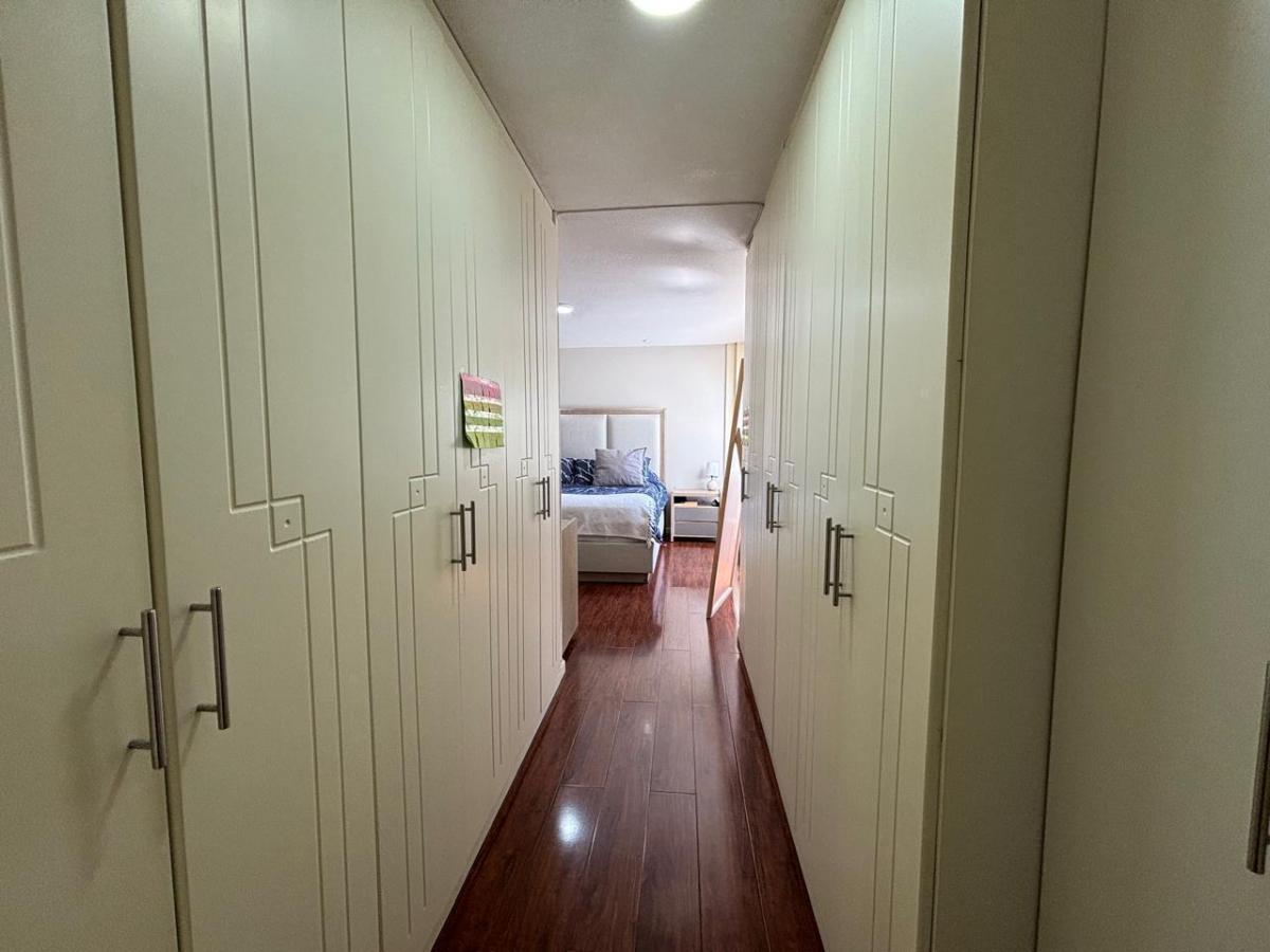 Mcl Venta Departamento 3 Dorm. - Estudio - Urb El Condado — imagen 3