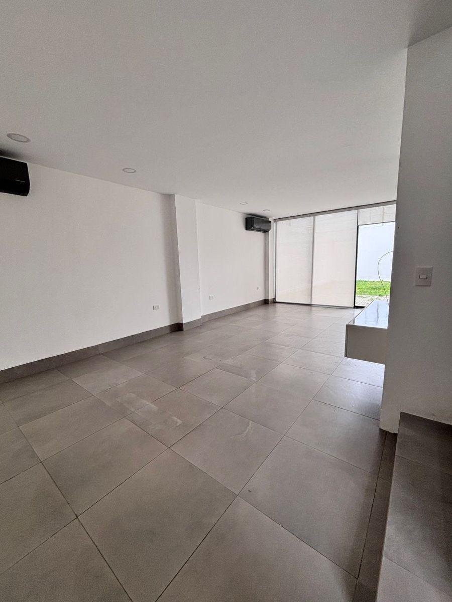 Casa de Venta La Costa Urbanización, Samborondon, Guayas — imagen 7