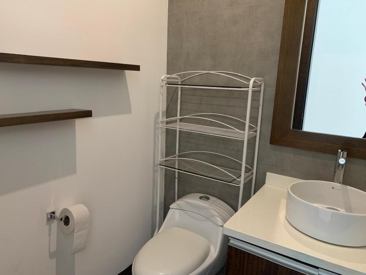 Vendo Departamento en Cumbaya 107,m² Balcón 7 m² 2 Dorm. $190.000 — imagen 8