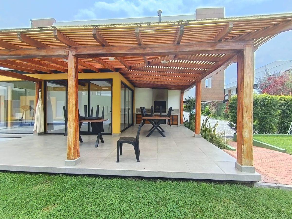 Venta Departamento con Terraza por Estrenar, con 2 Dorm. en San Juan de Cumbayá — imagen 8
