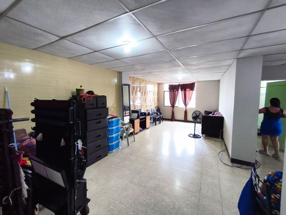 Venta de Departamento Esquinero 5to Piso - A. Maidana, Guayas — imagen 9