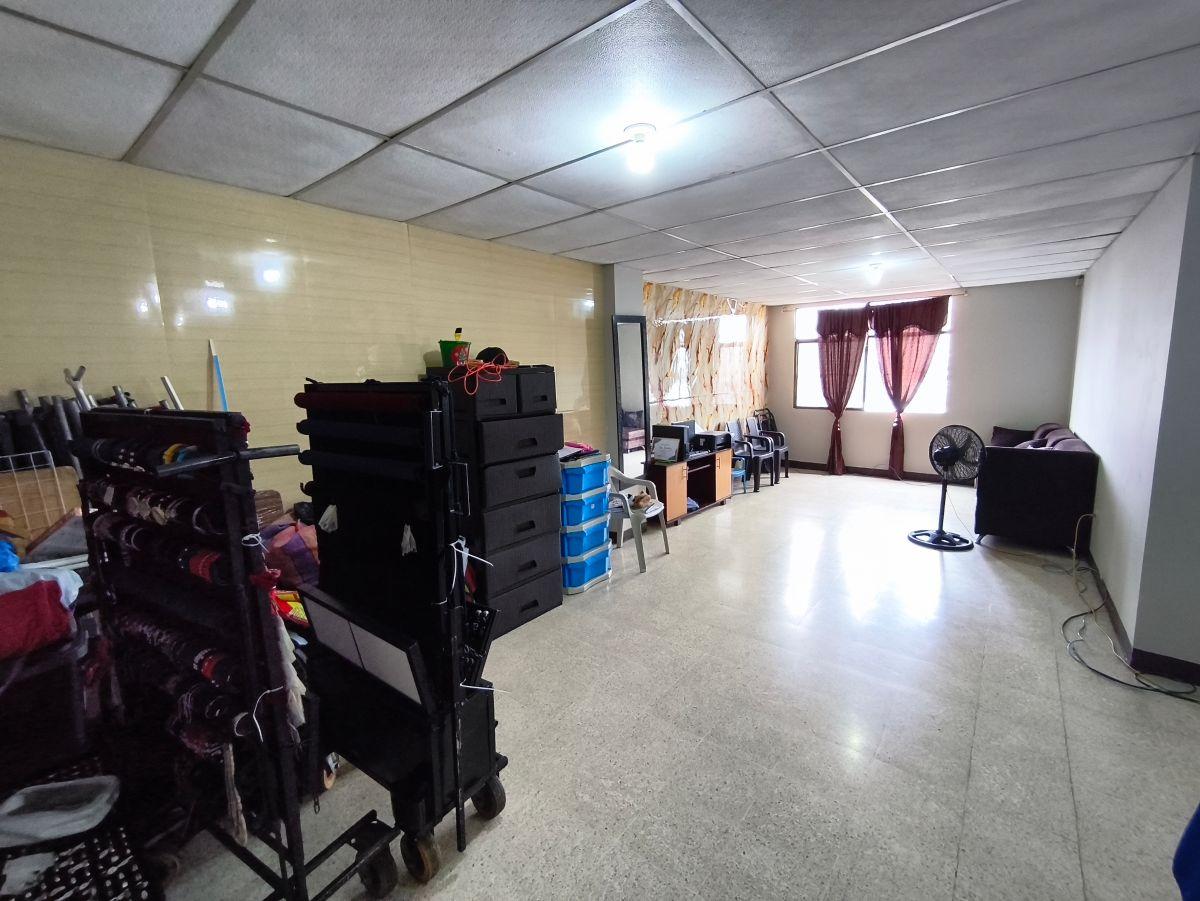 Venta de Departamento Esquinero 5to Piso - A. Maidana, Guayas — imagen 8
