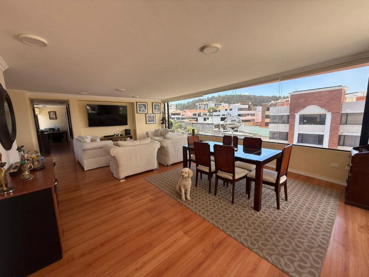Vendo Oportunidad Departamento Tres Dorm. - Sector Monteserrin con Terraza — imagen 6