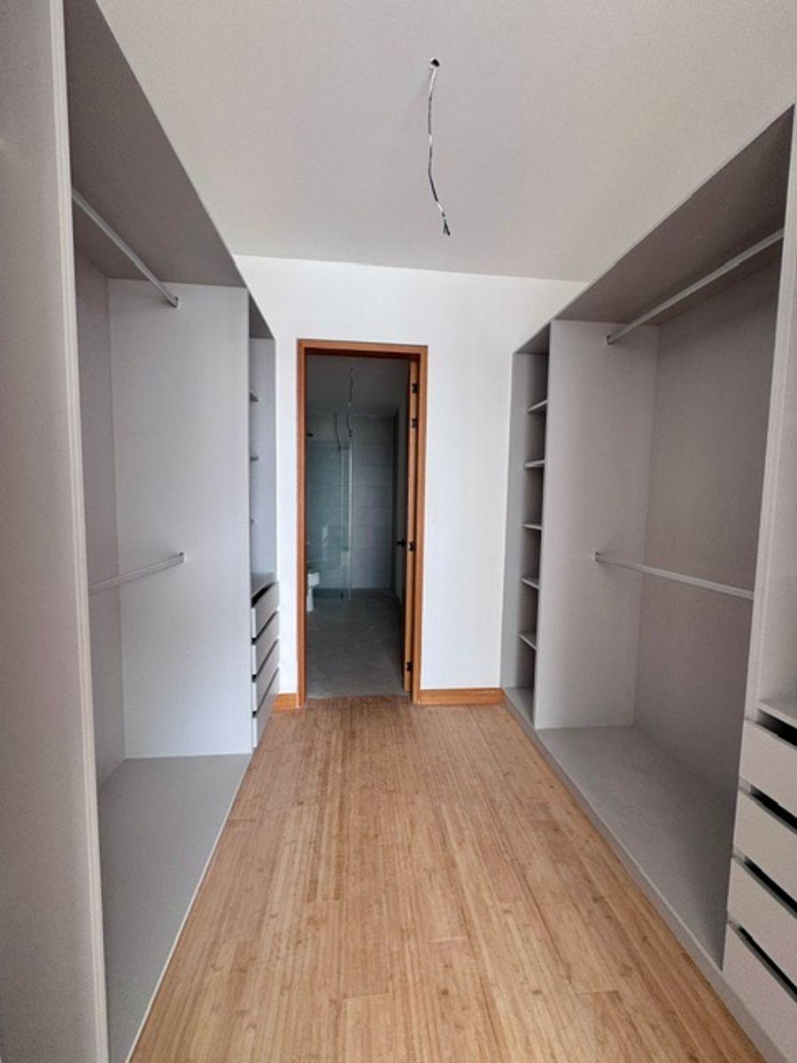 Vista, Moderno y Seguro a Pasos de Todo Servicio $215.000 — imagen 6