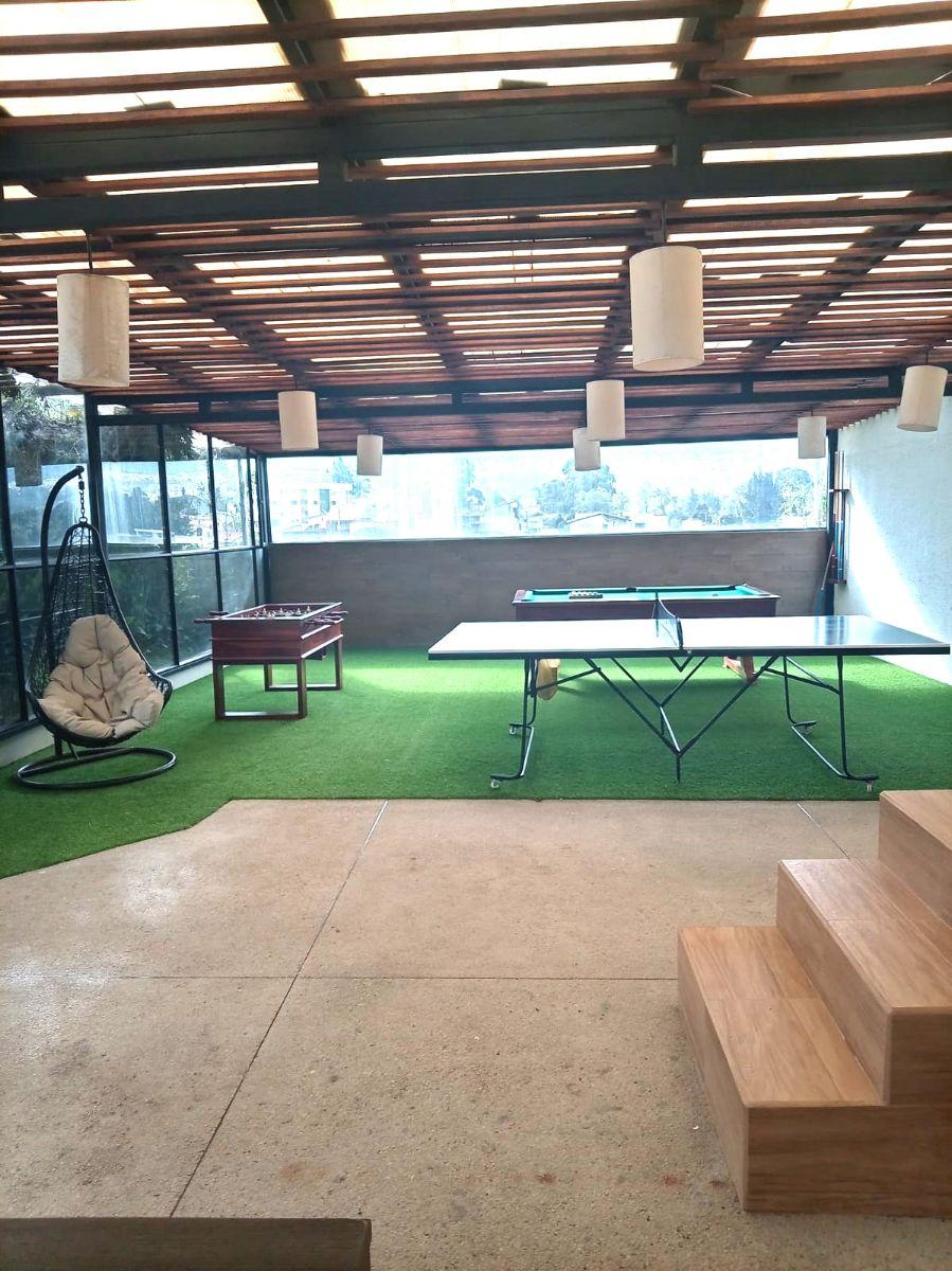 Departamento con Balcon 2 Dorm., 2 Parqueaderos en Venta Sector El Condado — imagen 4