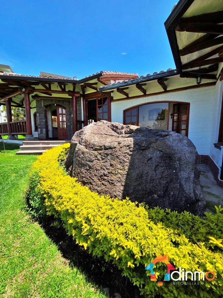 Casa en Venta Urbanziación La Viña Alta – Tumbaco | Amplio Terreno — imagen 9