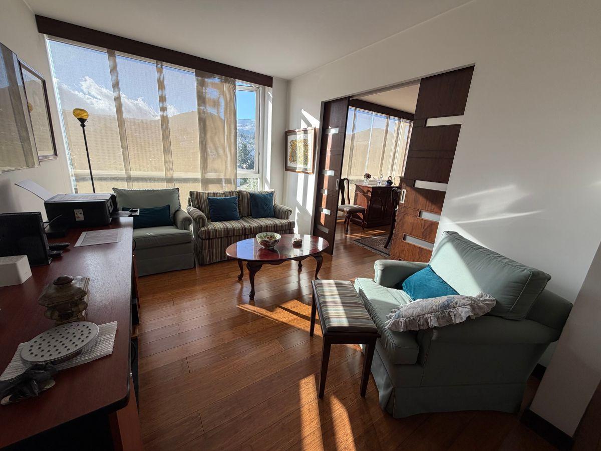 Departamento de Venta 276 m² Edificio con Ascensor, Urbanización El Condado — imagen 6