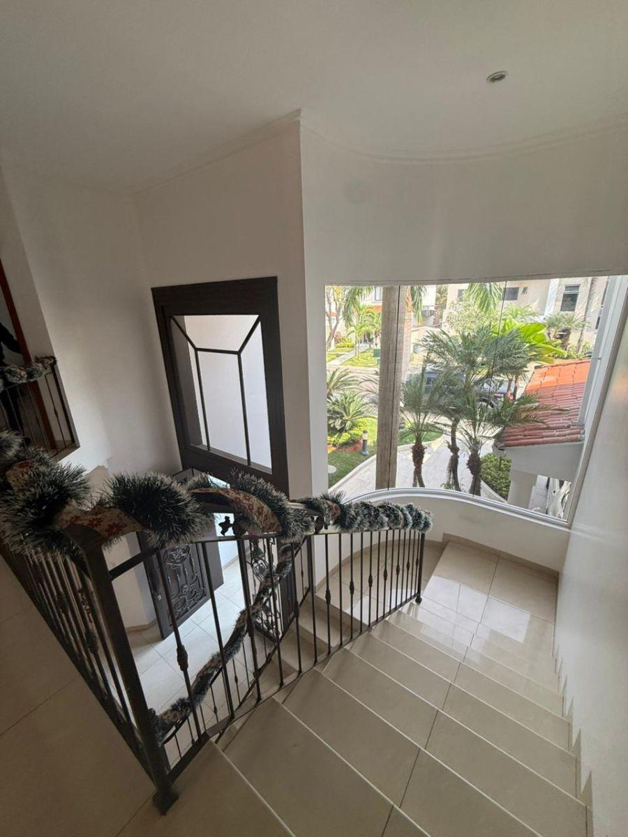 Venta. Via Samborondon. urb. Entre Lagos. Preciosa Casa. 4hab. $520.000 Neg. Guayas — imagen 6