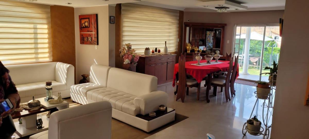 Hermosa y Amplia Casa en Venta Dentro de Urb. Residencial — imagen 8