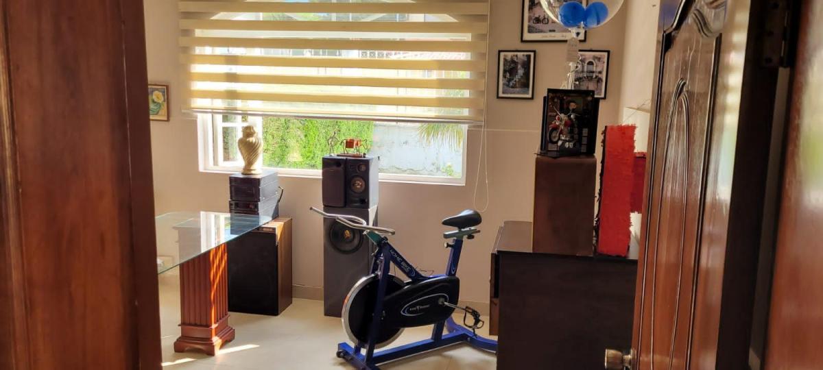 Hermosa y Amplia Casa en Venta Dentro de Urb. Residencial — imagen 5