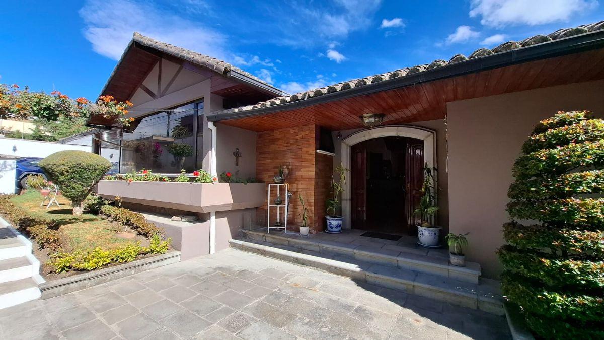 Venta Casa Comercial Pomasqui Granilandia — imagen 3