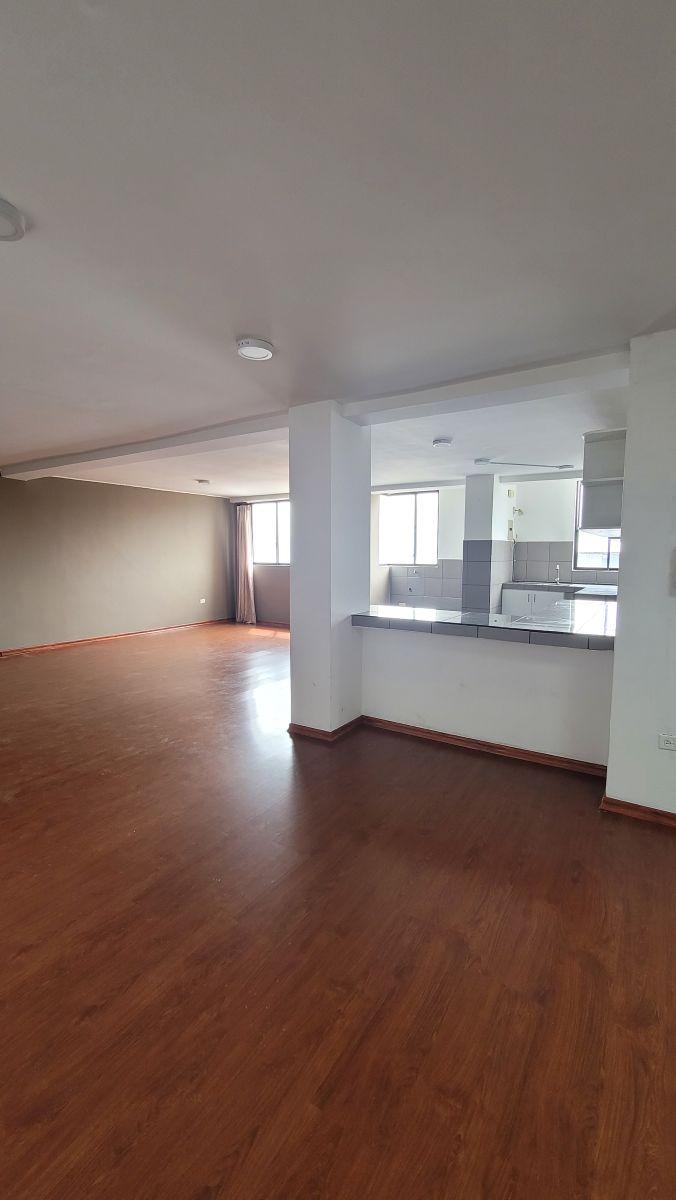 Amplio Departamento de 3 Habitaciones en Venta – Sector El Edén, Junto a Solca — imagen 9