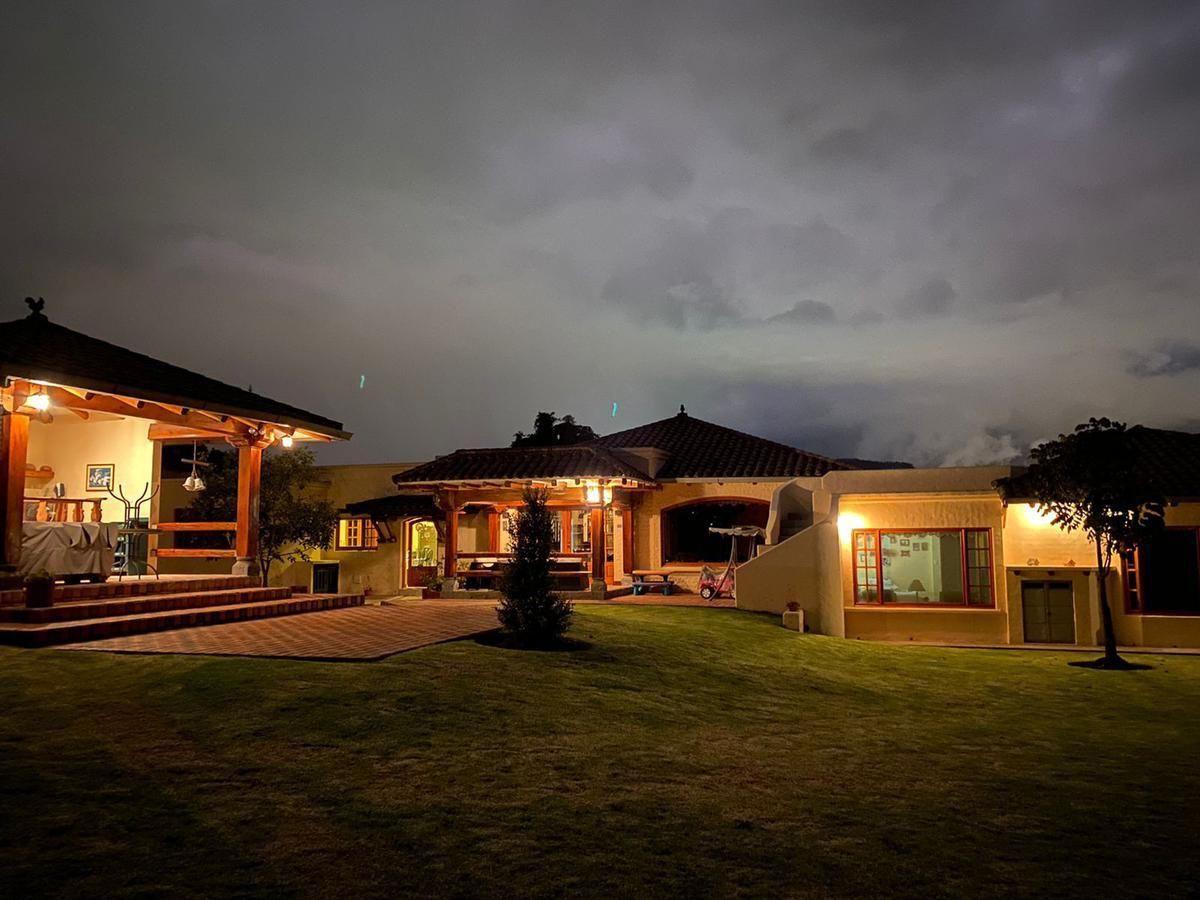 Hermosa Casa de Venta en Tumbaco — imagen 10