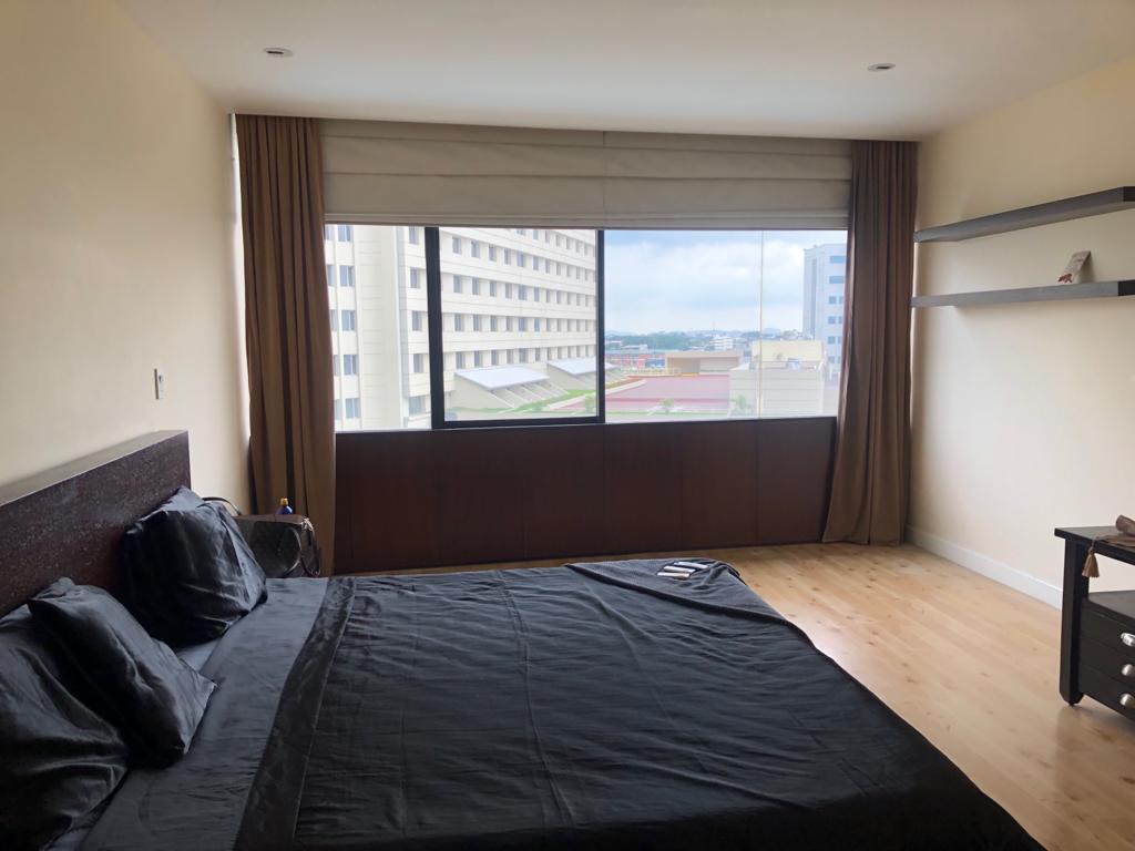 *departamento, Hilton, Torre Colon II, Guayas — imagen 3