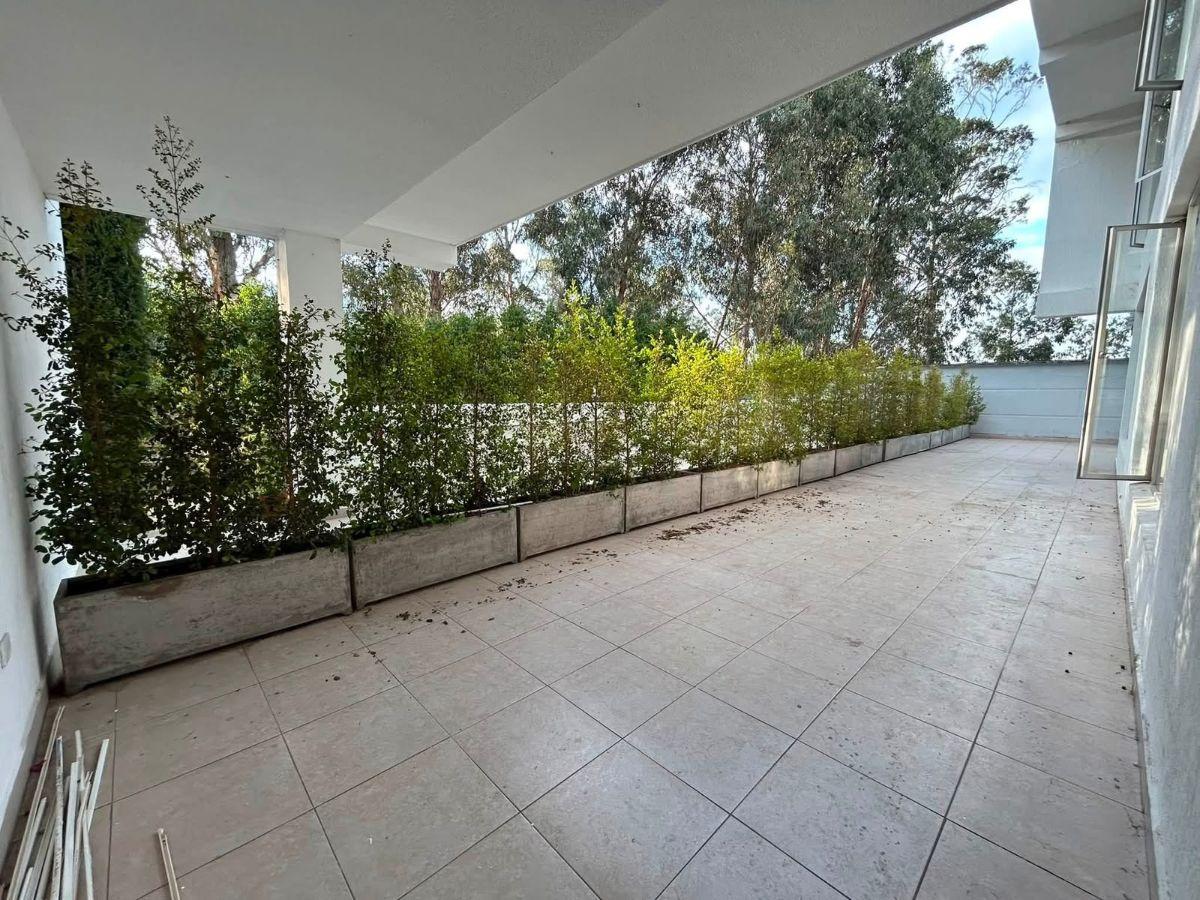 Departamento en Venta – Cumbayá Dos Dorm. con 138 m de Terraza — imagen 3