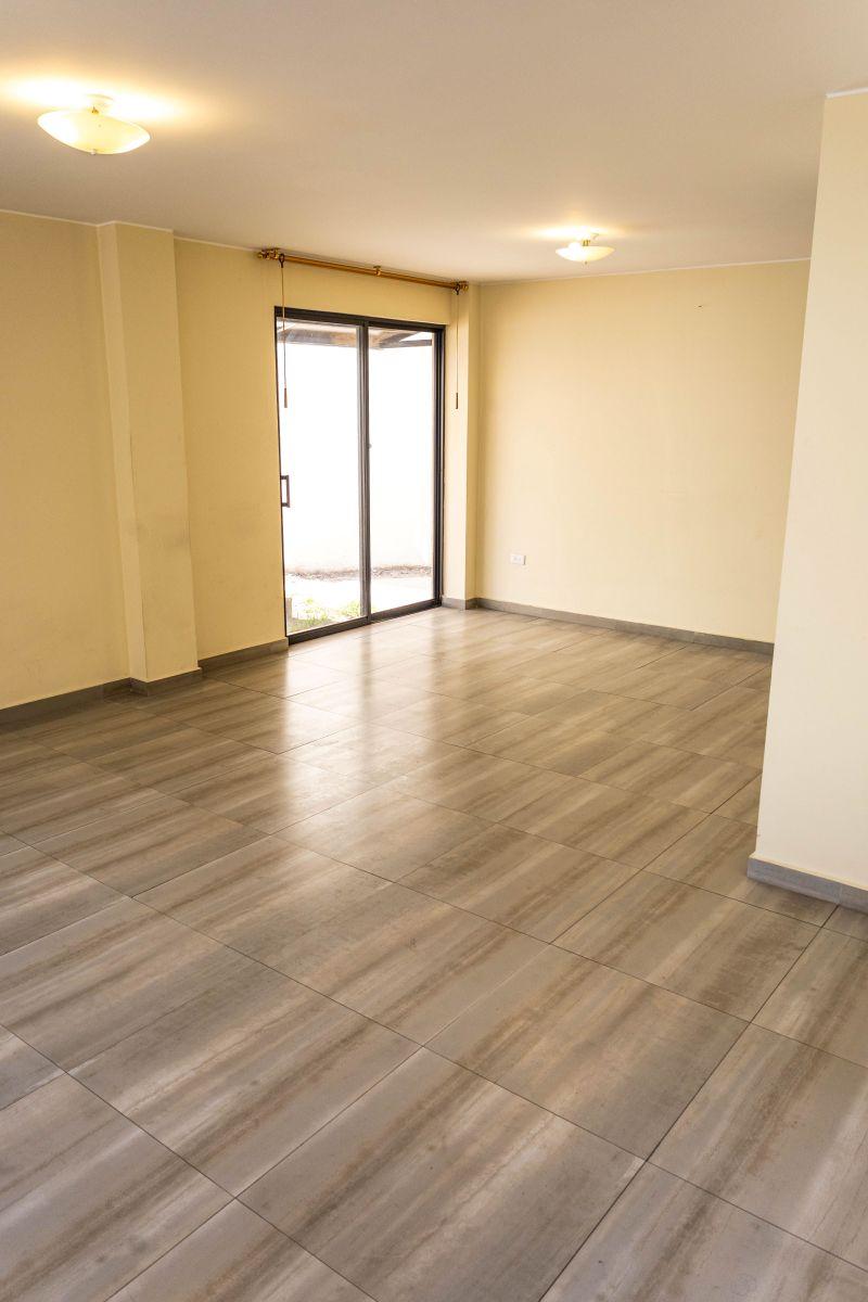 En Venta Casa de 2 Pisos en Conjunto Privado – Sector Conocoto (Princesa Toa), Valle de Los Chillos — imagen 8