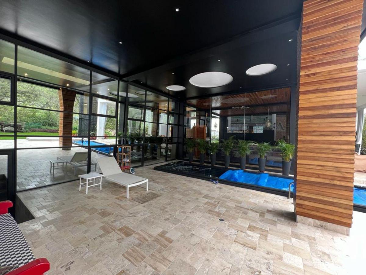 Casa de Lujo en Venta en Urbanización — imagen 7