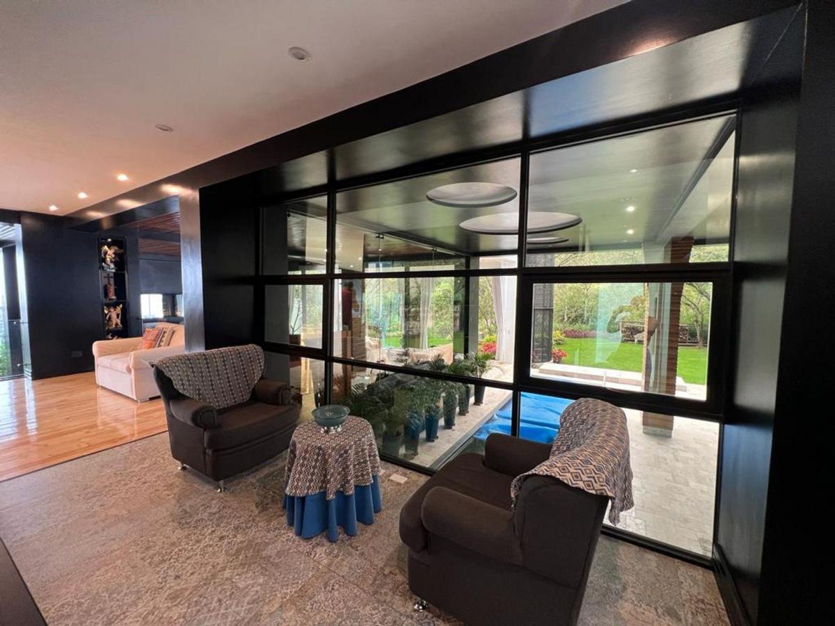Casa de Lujo en Venta en Urbanización — imagen 3