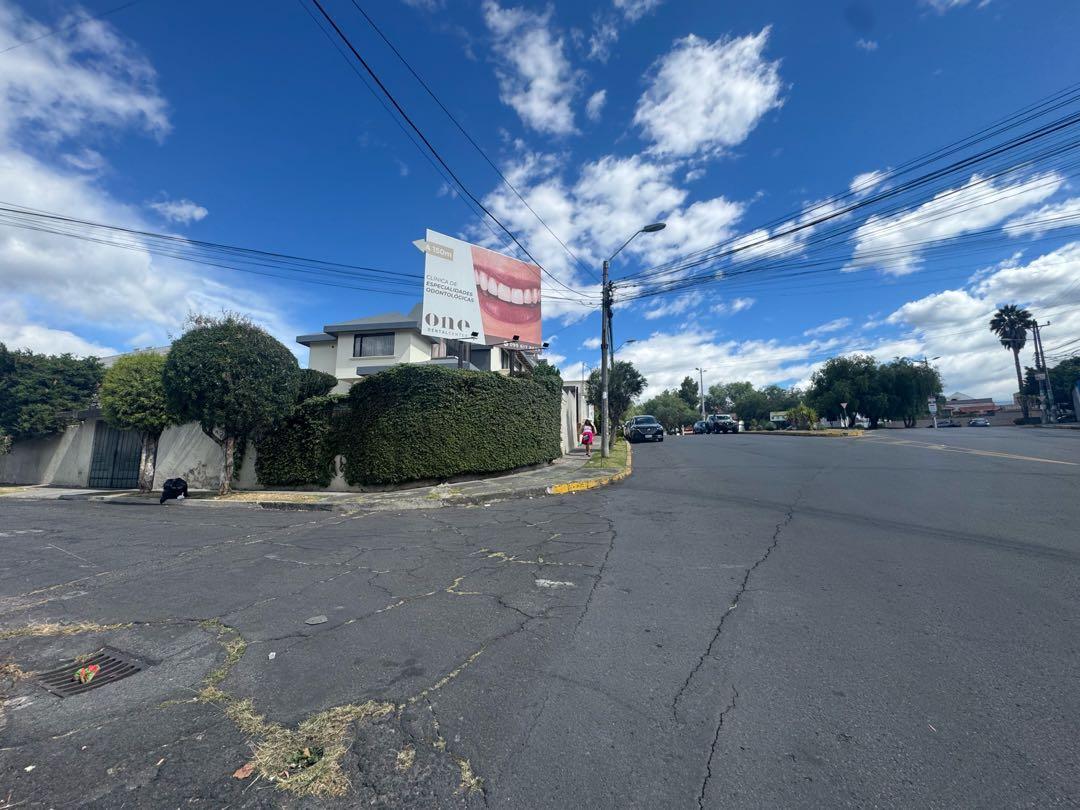 Venta Excelente Terreno con Casas Cumbaya La Primavera — imagen 7