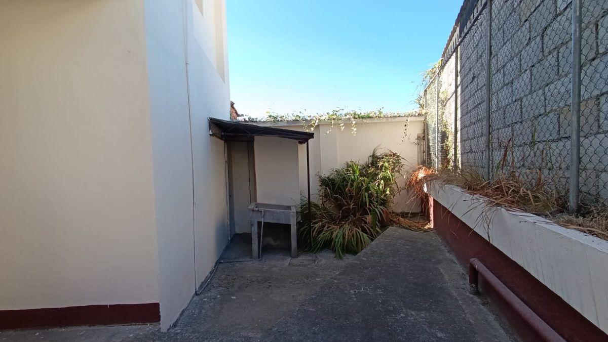 Oriente y García Moreno - Vendo Casa Colonial Independiente de 568 m² — imagen 9
