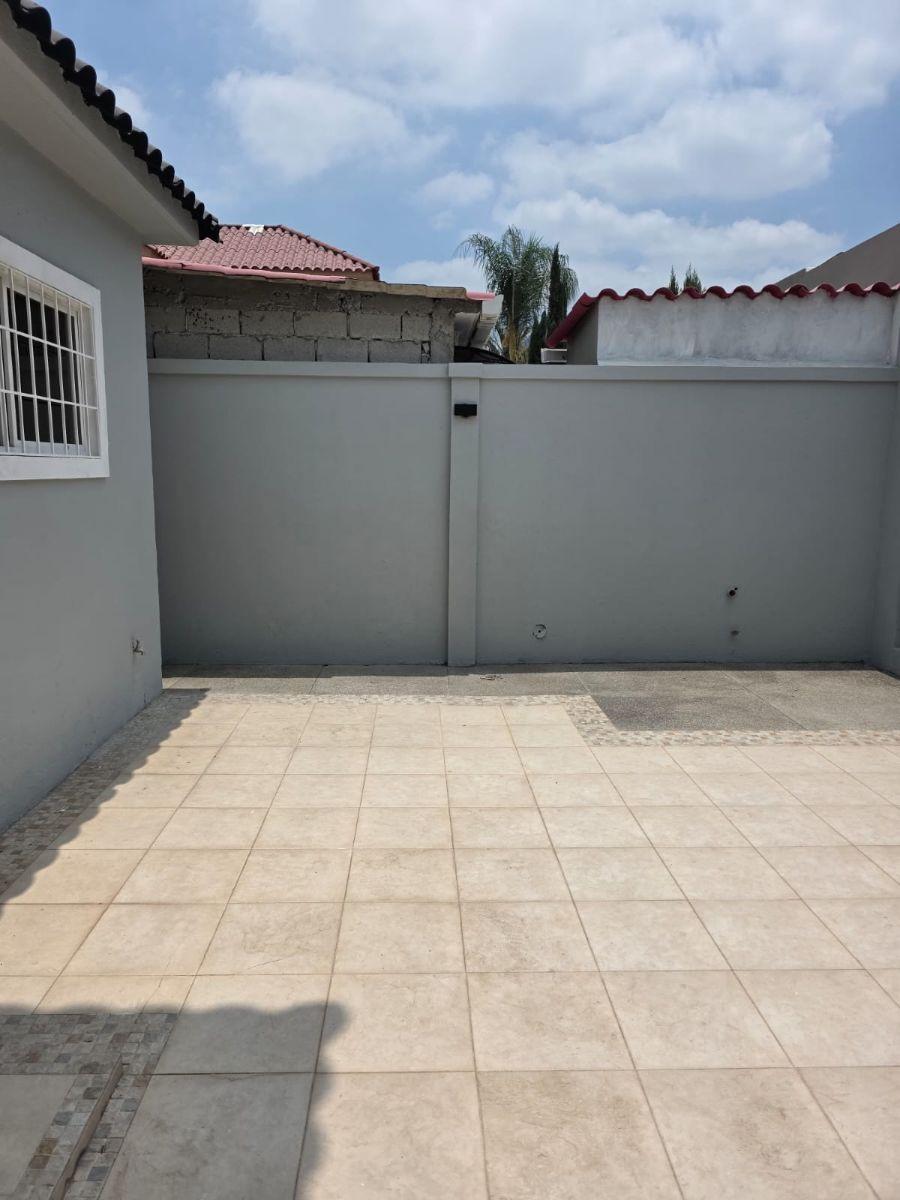 Casa en Venta en Via La Costa Urbanización Cerrada, Guayas — imagen 9