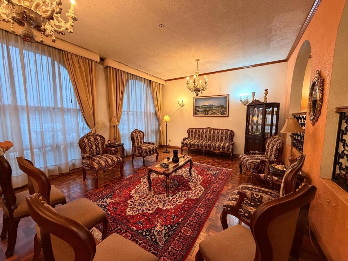 Venta Casa 4 Dorm. 341 m² Pinar Bajo / Norte de Quito — imagen 10