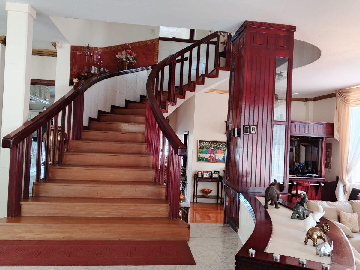 Venta Casa Sector Reservorio – Cumbayá — imagen 10
