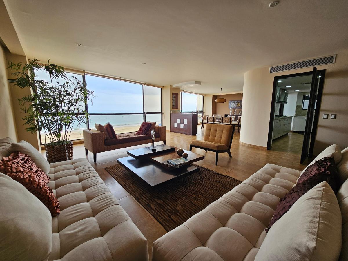 Vendo Lindo Departamento con Vista Espectacular Al Mar en Chipipe - Salinas — imagen 6