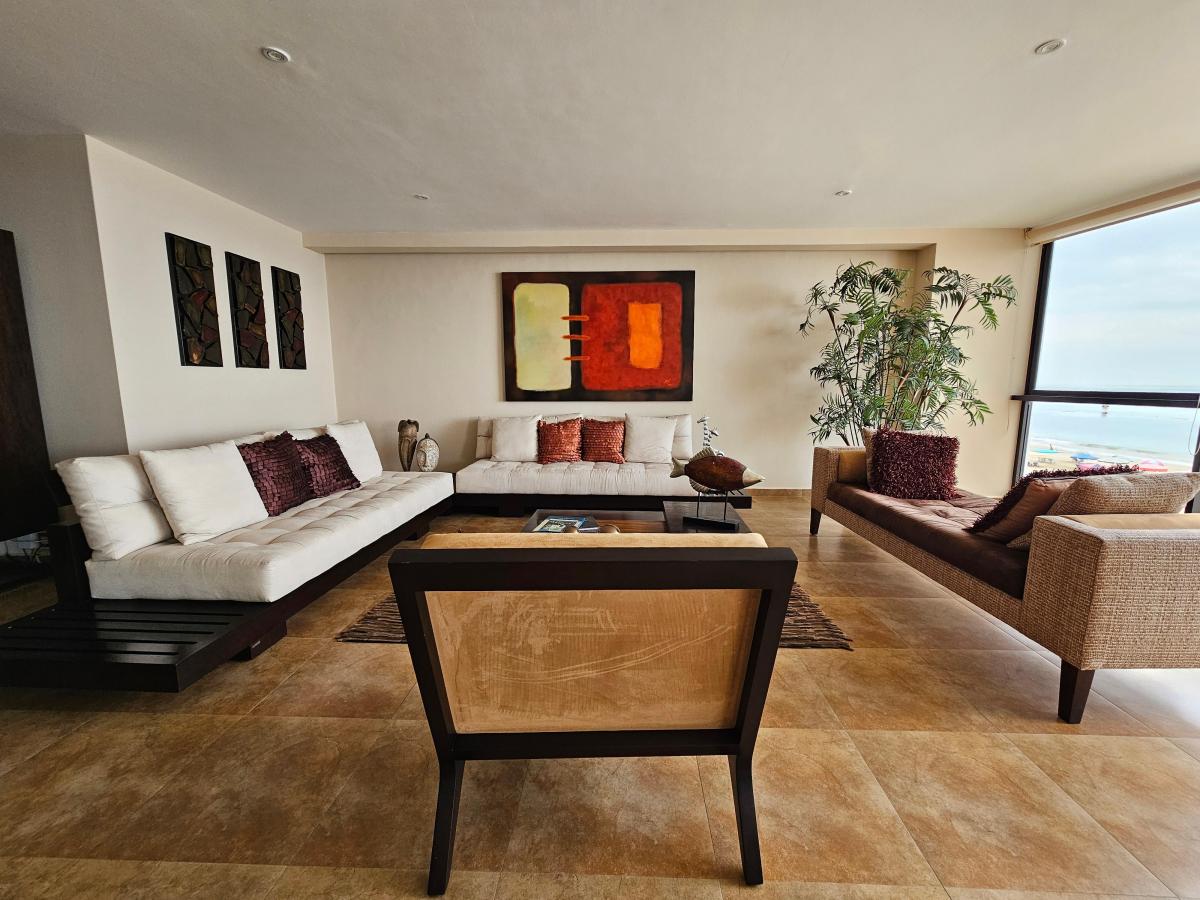 Vendo Lindo Departamento con Vista Espectacular Al Mar en Chipipe - Salinas — imagen 5