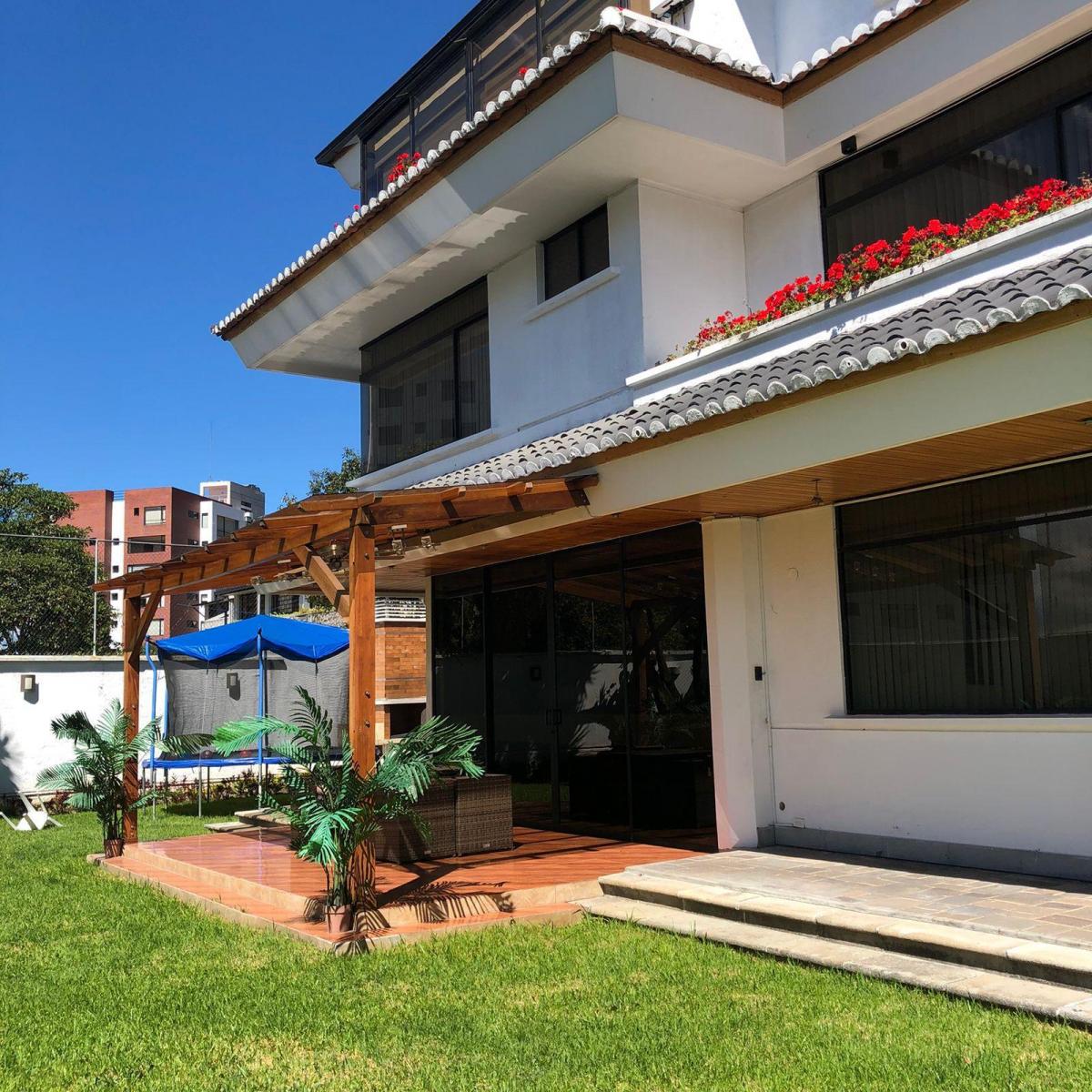 Casa de Lujo de Venta - Renta Sector El Bosque — imagen 3