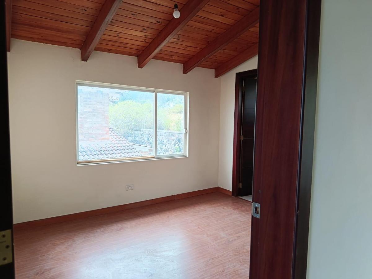 Casa en Sur de Ibarra, Imbabura — imagen 5