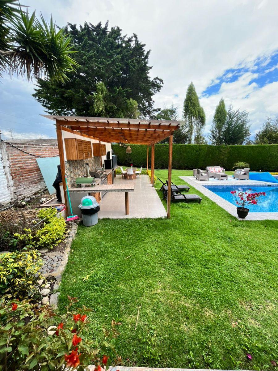 Vendo Casa con Piscina Espectacular - Puembo — imagen 4