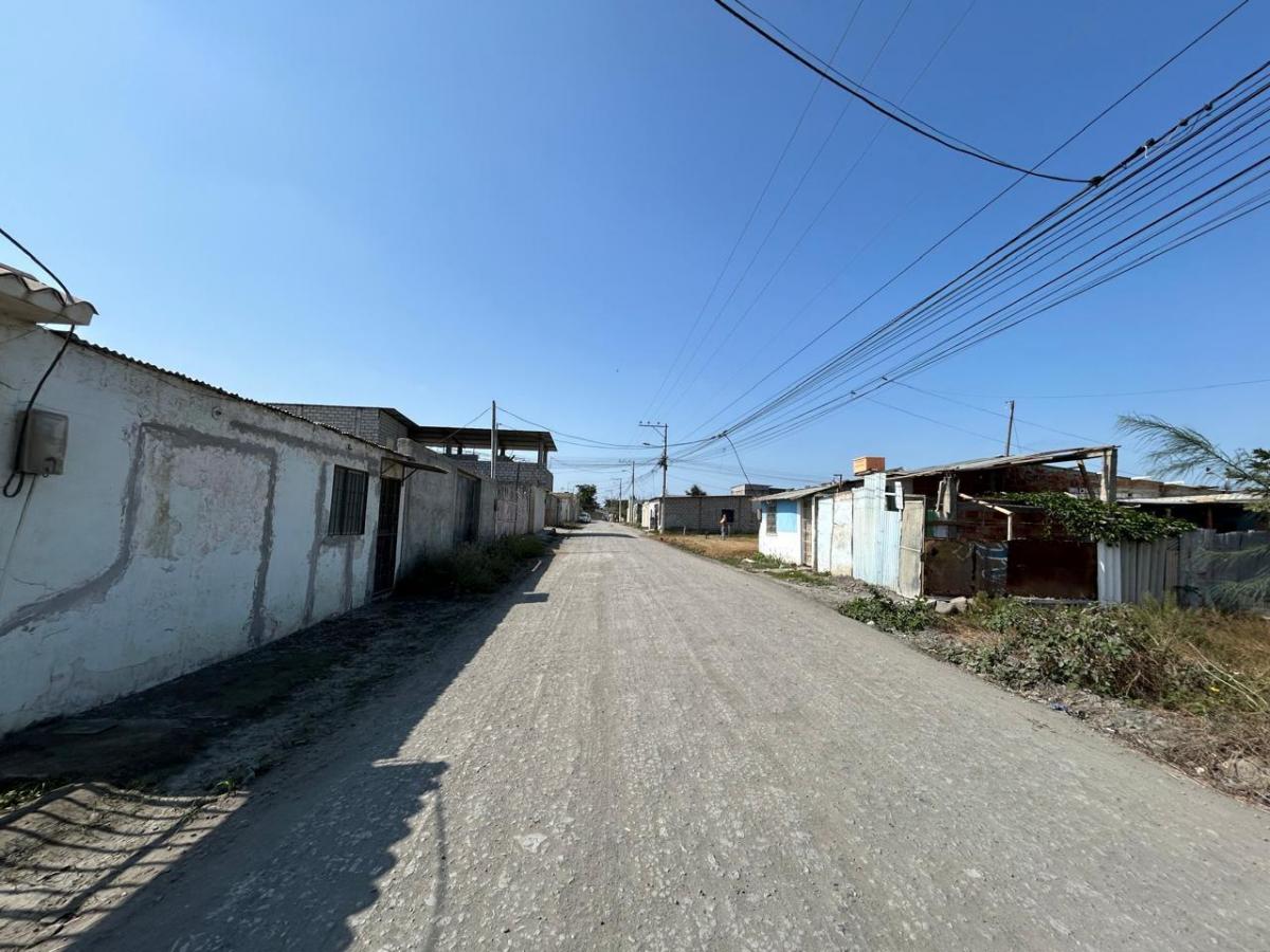 Terreno de 200 m² en Venta en Centro de Playas, Guayas — imagen 7
