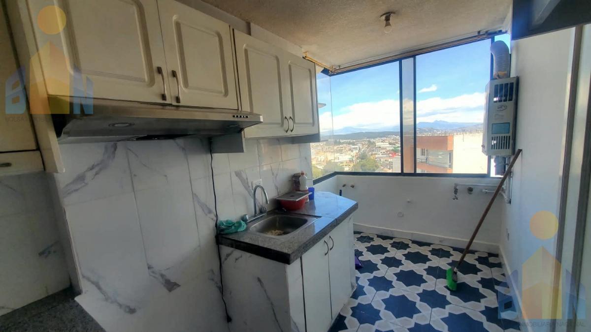 Departamento de 3 Dorm. en Piso Alto de Venta Al Norte de Quito Sector Eloy Alfaro — imagen 7